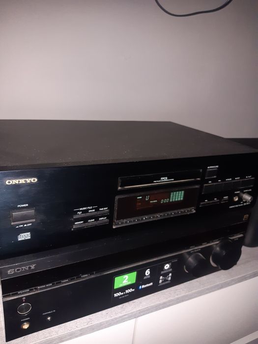 Onkyo cd player dx-7511