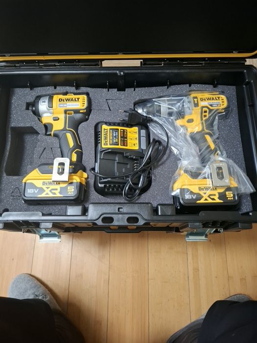 Set scule DeWalt