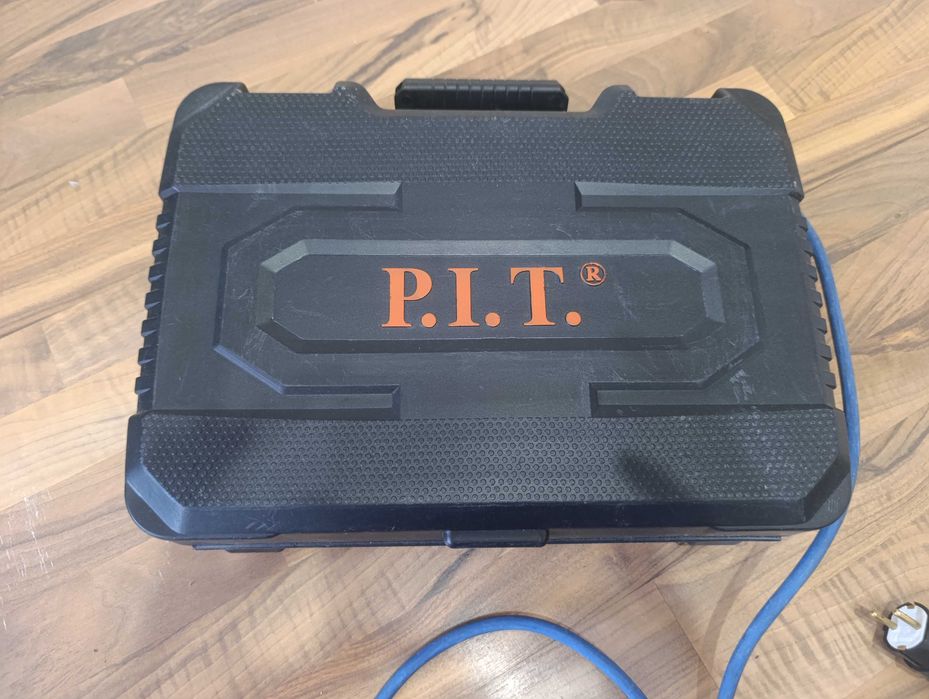 Продам перфоратор Pit