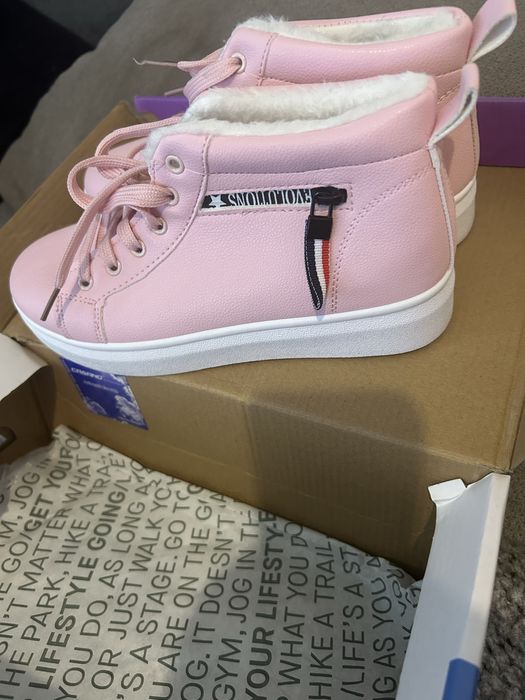 Ghete fete, imblanite, 36-37