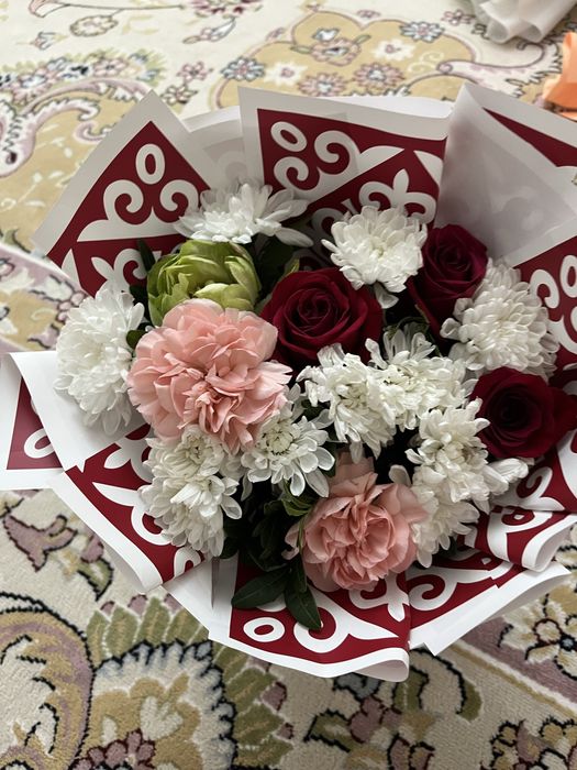 продается цветы  красивые