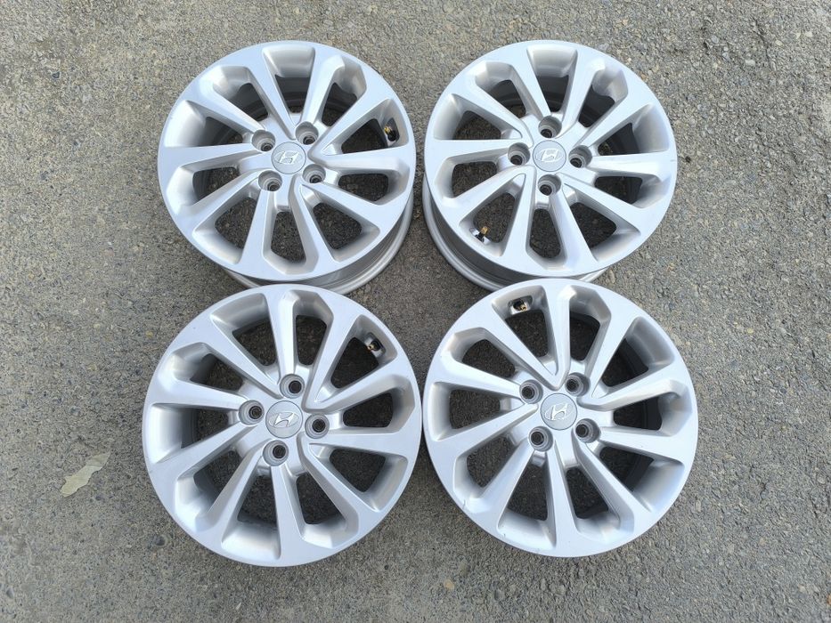 Диски на Хундай акцент R15