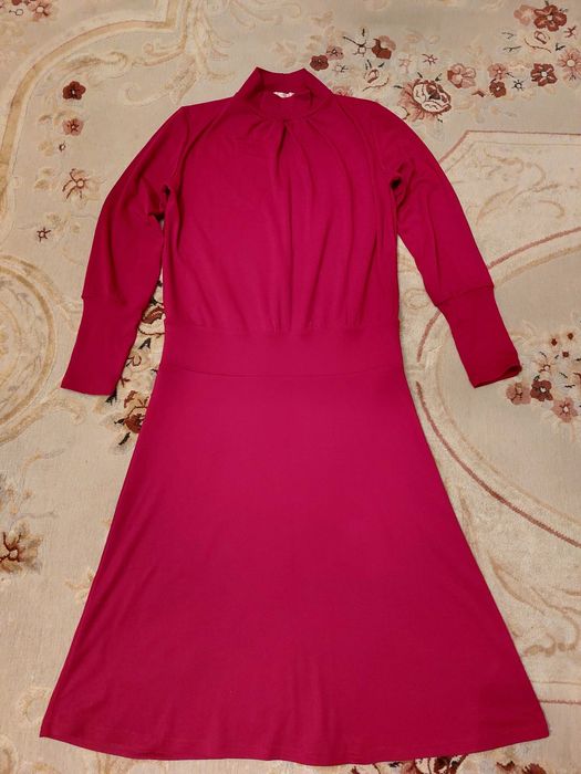 Платья трикотажные