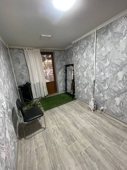 Сдаётся нежилое помещение на длительный срок.