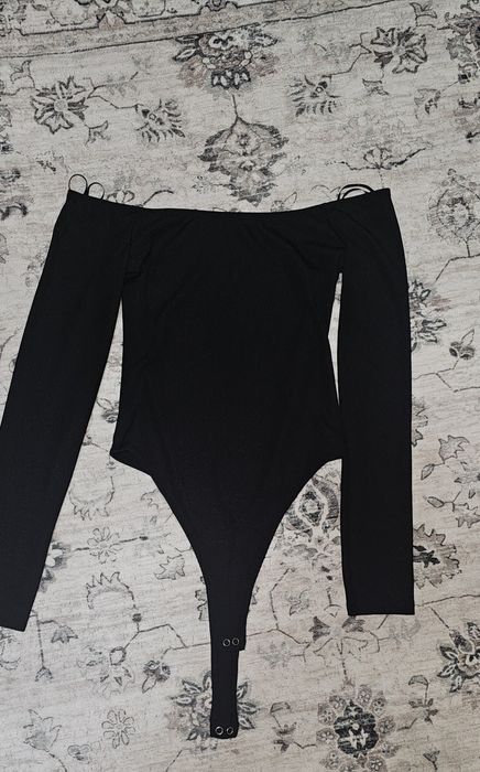 Haine de vânzare ne purtate