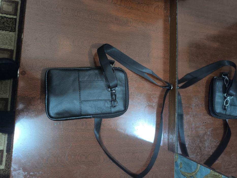 Барсетка кожанный