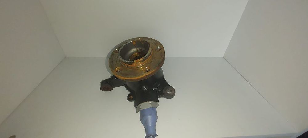 FUZETA STANGA RENAULT MASTER 3 2011-2022 81233663