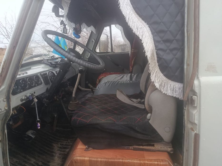 Уаз буханка 2008 года