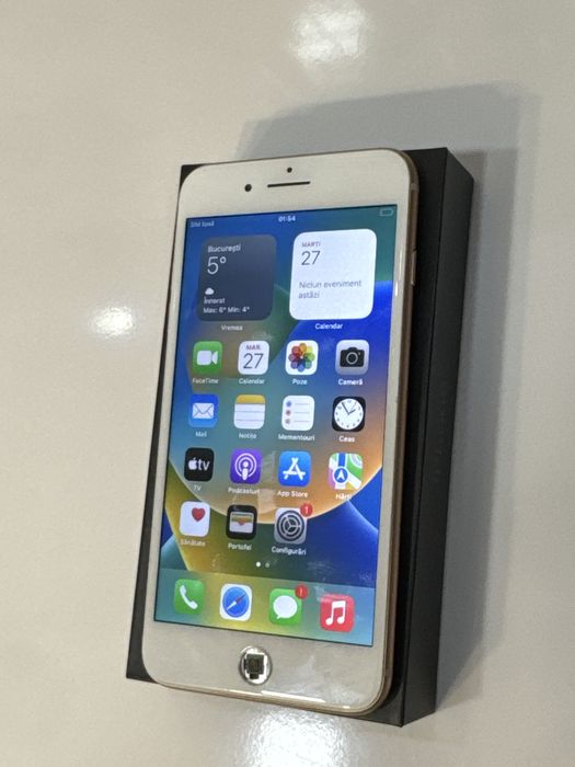 iPhone 8 Plus • Liber Retea