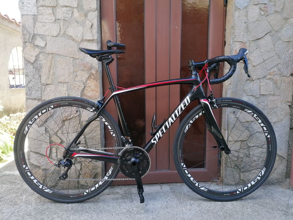Шосеен Specialized, Фул карбон, 2*11 Shimano 105