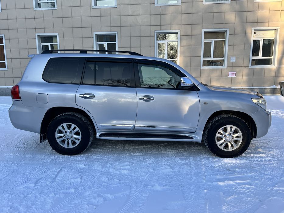 Продам Land Cruiser 200