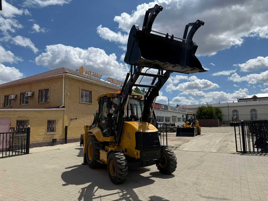 Экскаватор погрузчик HORN 388T