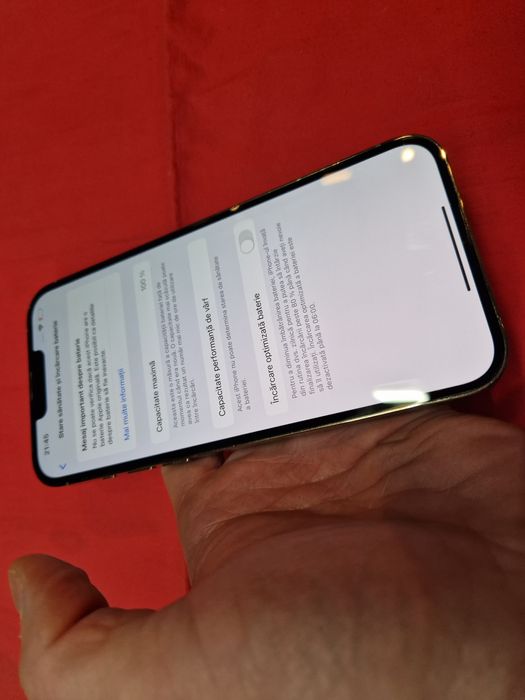-Iphone 13Pro Max, Gold, 256Gb, 6Ram, stare foarte buna, bat-100%, doa