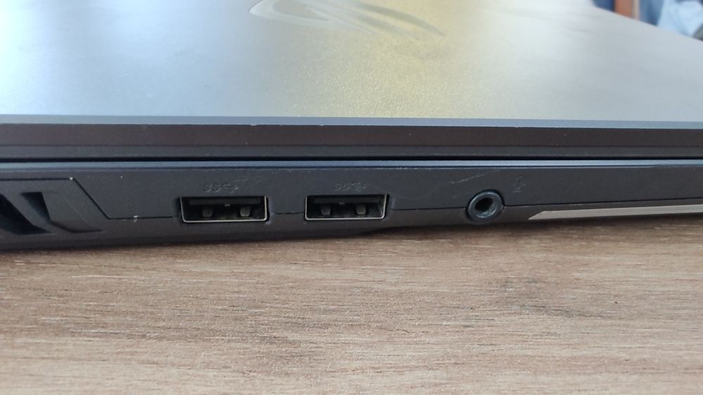 Laptop ROG 6800h, 16g ddr5, rtx 3050, 144hz, cooler bonus