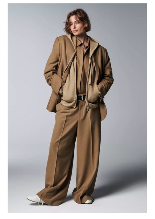 Панталон Zara.