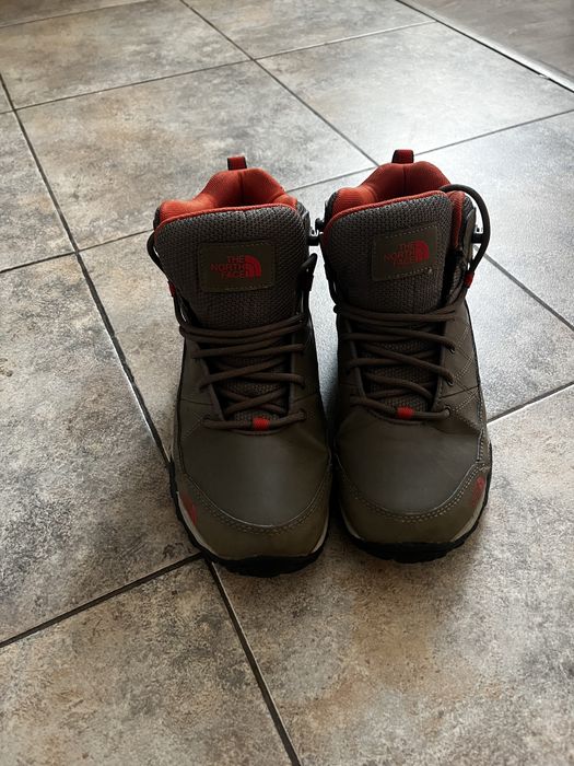 Туристически обувки The north face