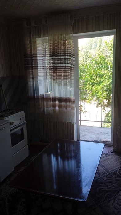 Uy kvatira jihozlari bilan
