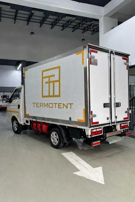 Izotermik furgon JAC X 200    Refrijerator