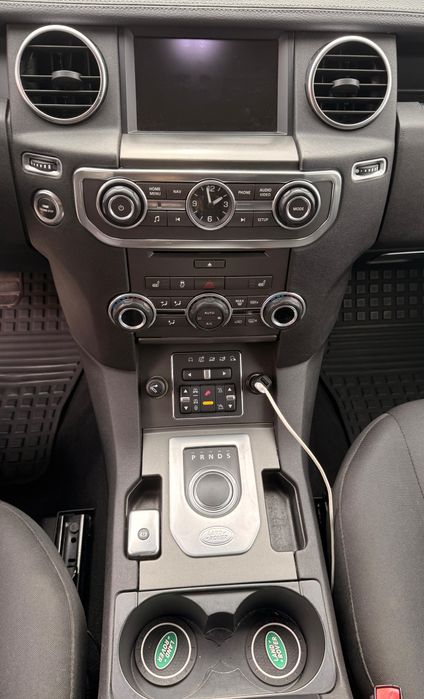 Land Rover Discovery 4