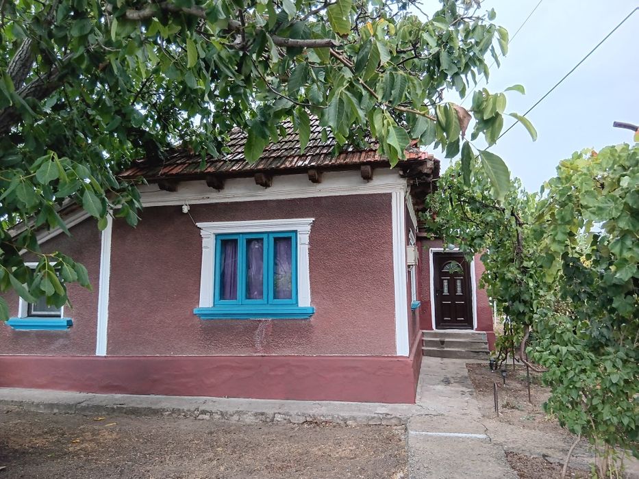 Teren + casa batraneasca cu opțiuni de dezmembrare