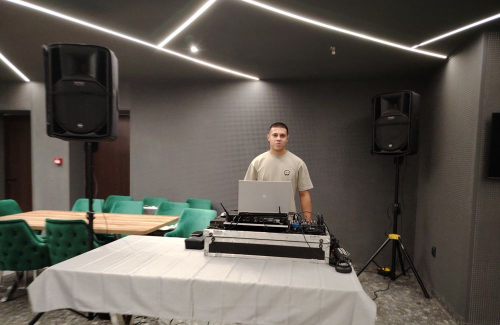 DJ за сватби, юбилеи, банкети, кръщенета, Коледа и Нова година