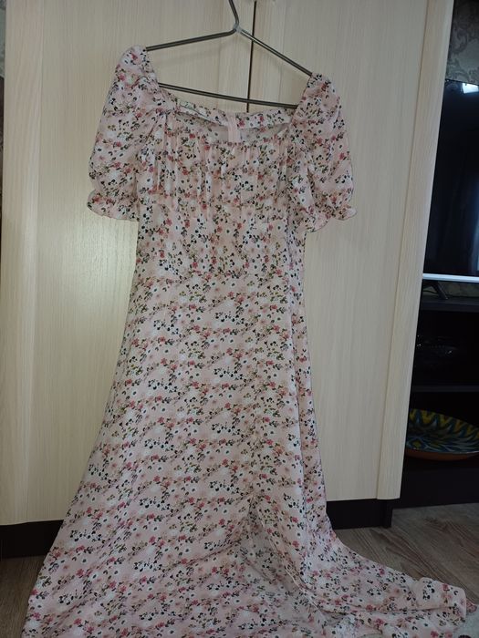 Продаются летние платья