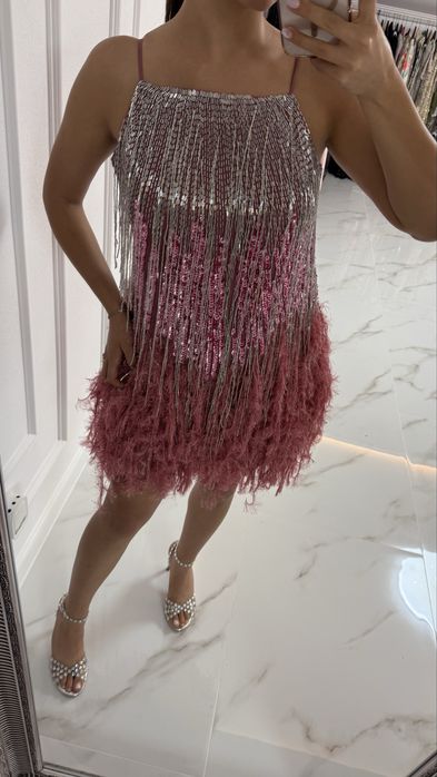 Rochie Asos cu franjuri si puf