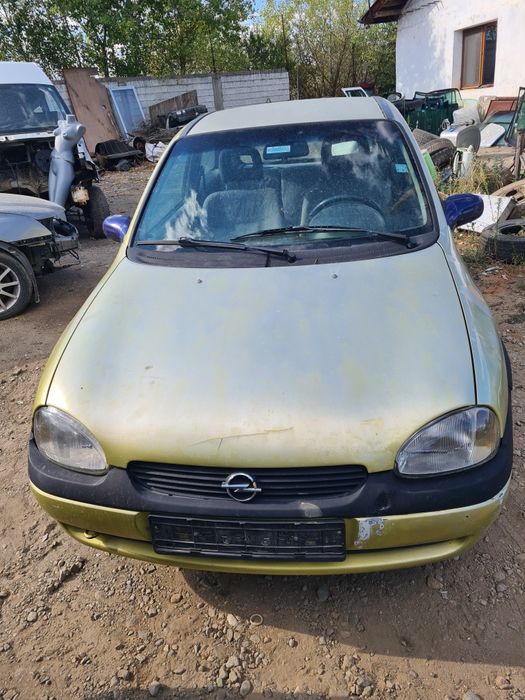 Опел Корса 1.0 Opel Corsa 1.0 Ecotec на части