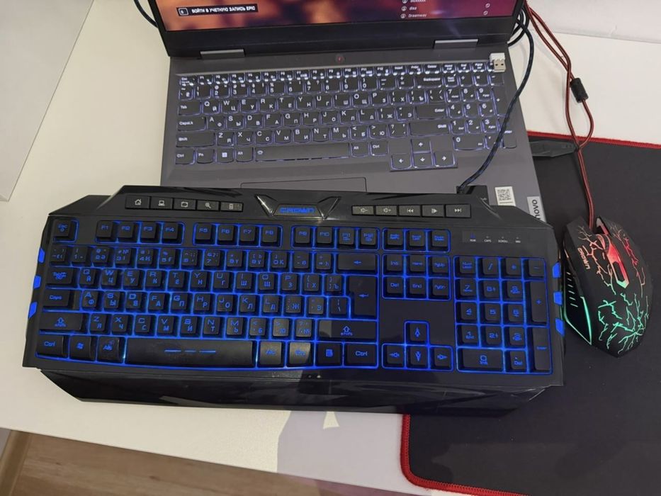 Клавиатура и мышь