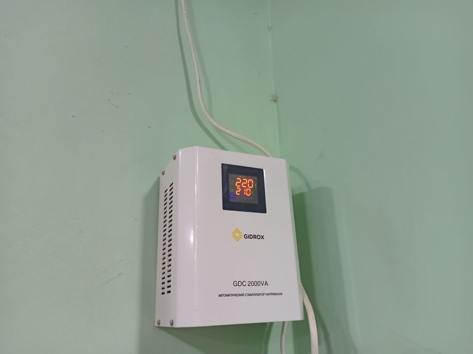 Стаблизатор напряжений