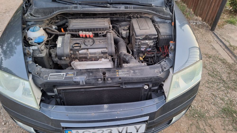 Vând skoda UNIC PROPRIETAR de noua