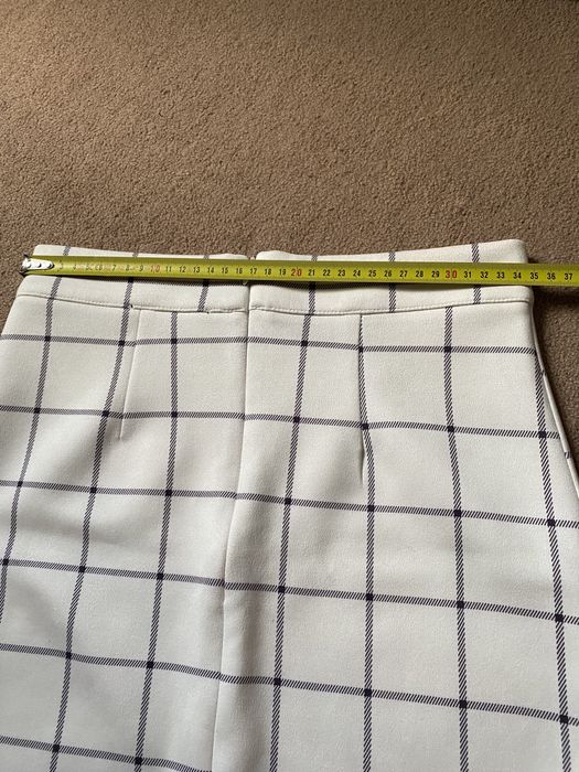 Set x2 Fuste mini marca Reserved si New Yorker