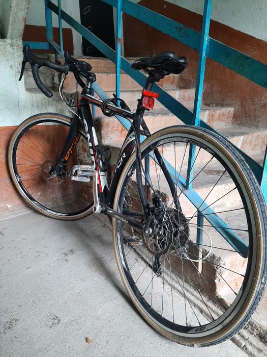 Шоссейный велосипед