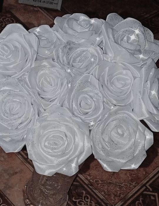 Розы из ленты на заказ