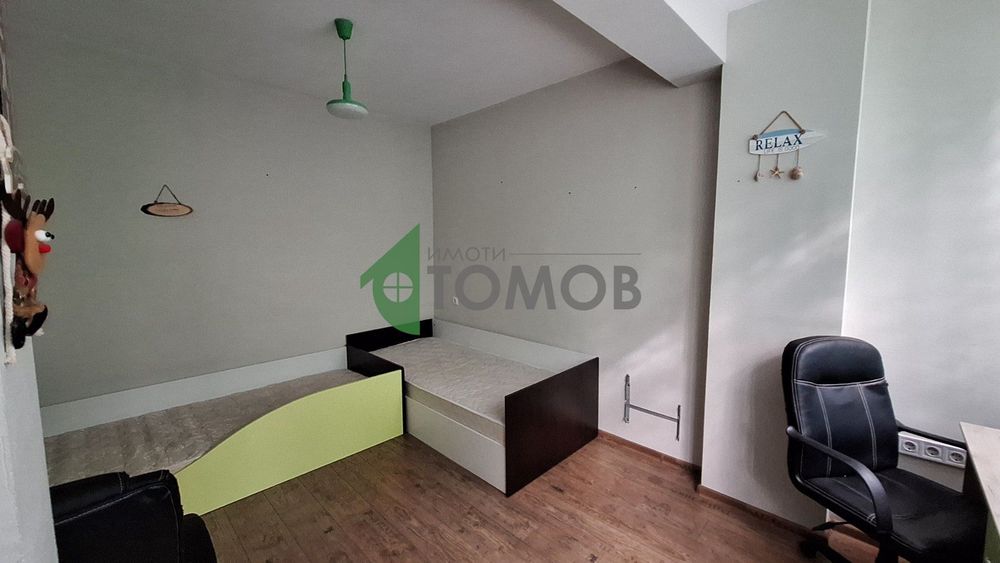 Тристаен апартамент в кв. Опълченски