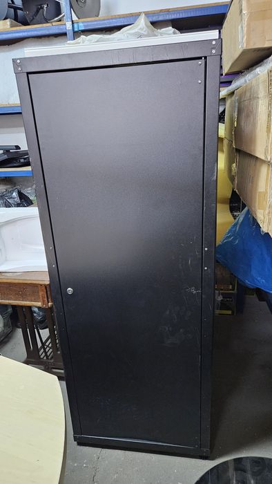 Lande server rack