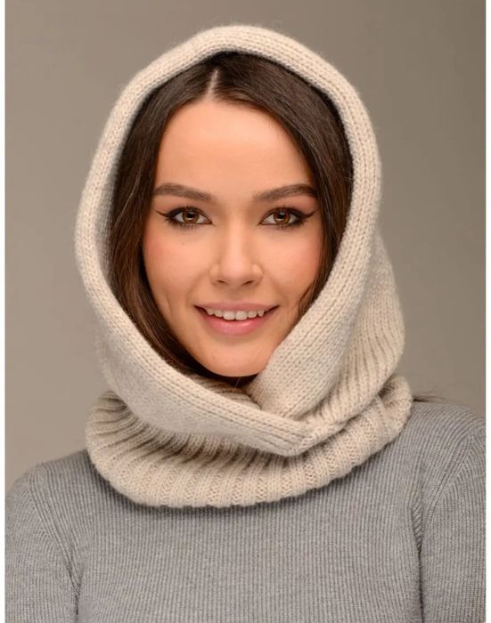 Капор (съемный капюшон)