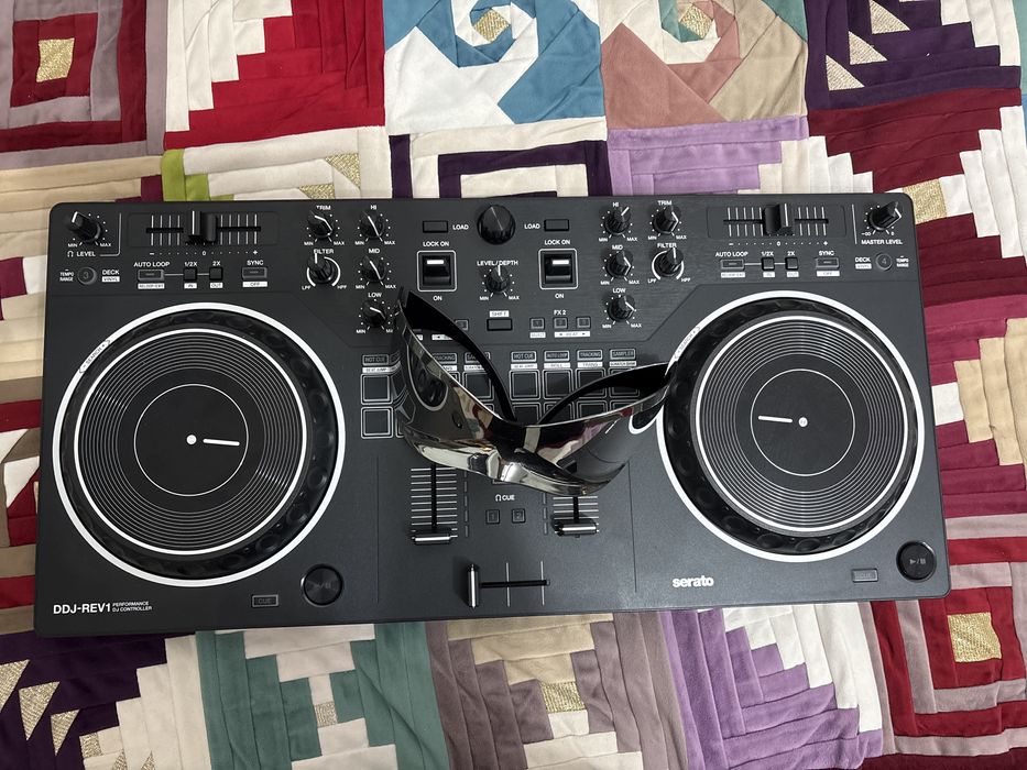 диджей контроллер