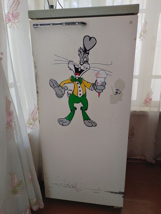 Продаётся холодильник