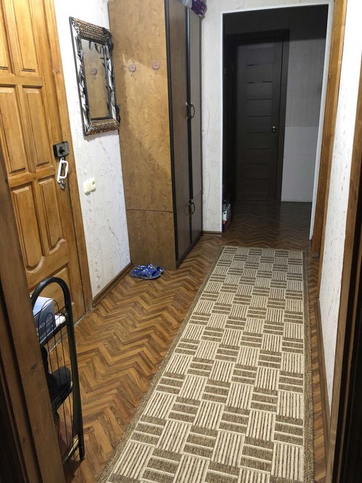 Продаётся 2-ком. квартира в 4 микрорайоне