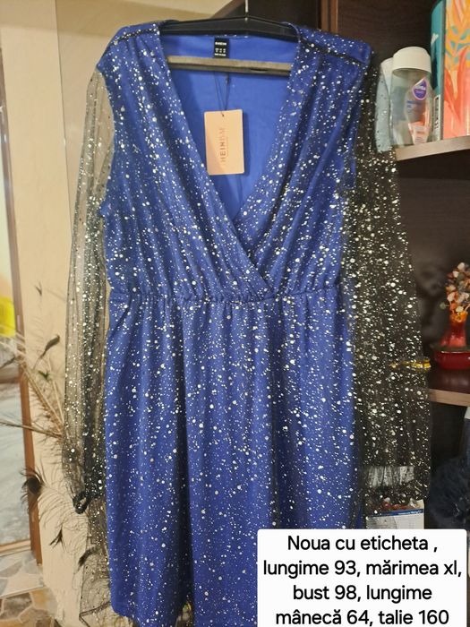 Vând rohie noua cu eticheta