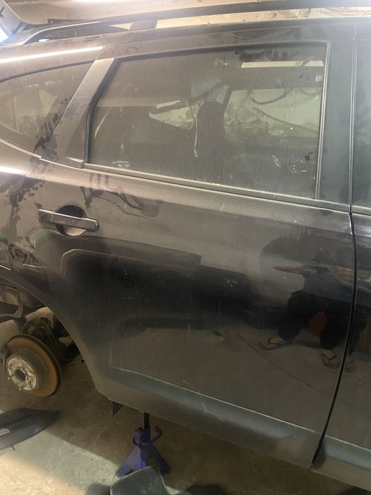 Задна дясна врата нисан кашкай +2 2012г