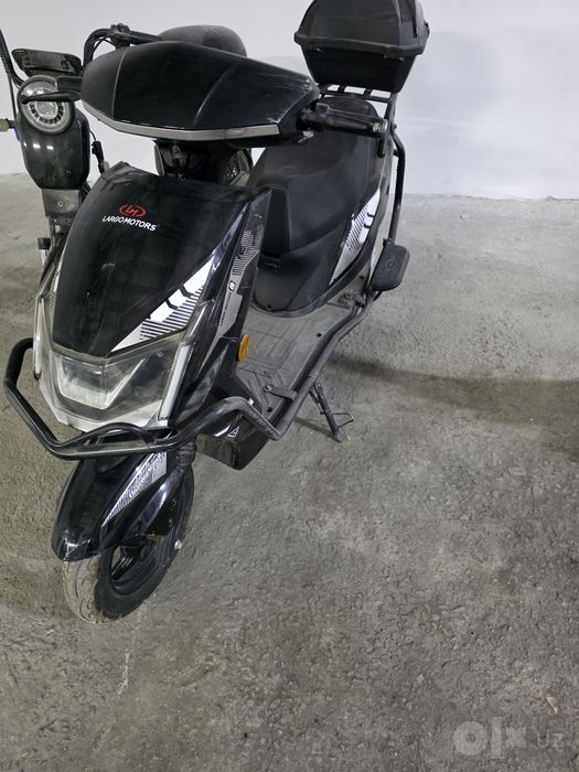 Skuter tokda yuradi 5 batareykali