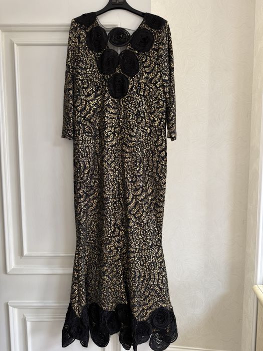 Вечерние платья