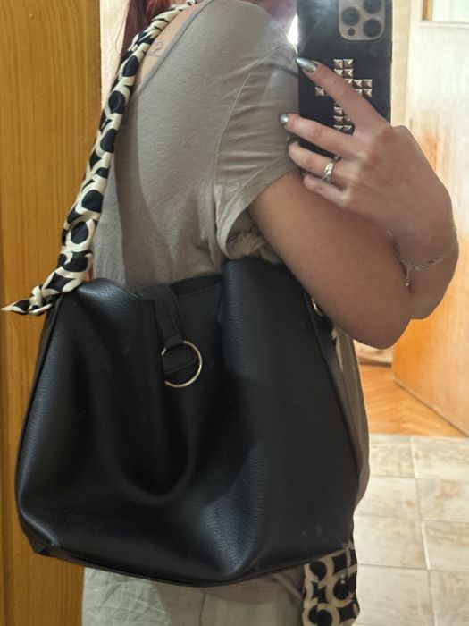 Дамски чанти бяла черна Guess Marc Jacobs Nine West