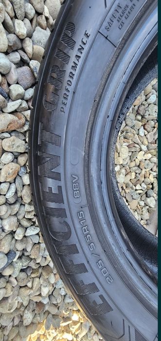 Anvelope Goodyear EficientGrip Performance 
205/55 R15 88V