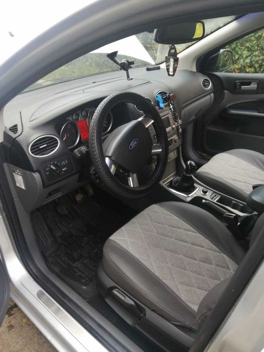 Vând Ford focus 1.6 diesel 2008