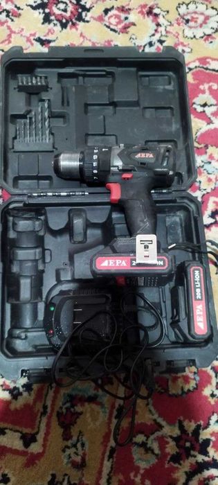 Шуруповёрт с отбойником