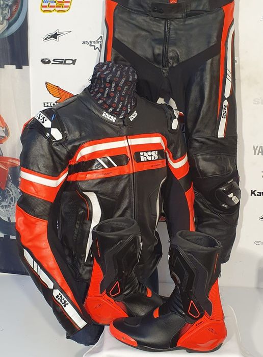 Costum moto din două piese