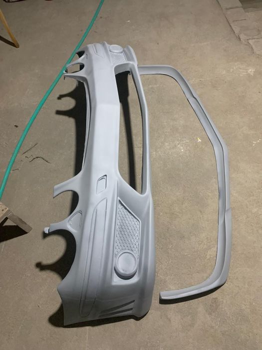 Мерседес 211 бампер продаётся